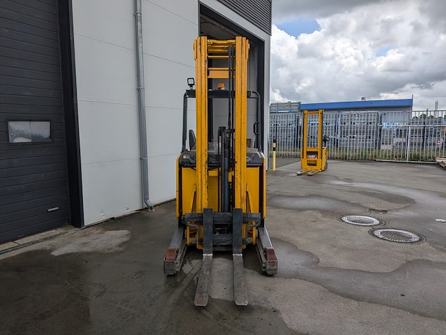 Reachtruck, jungheinrich, etv 214, incl. acculader - afbeelding 18 van  21