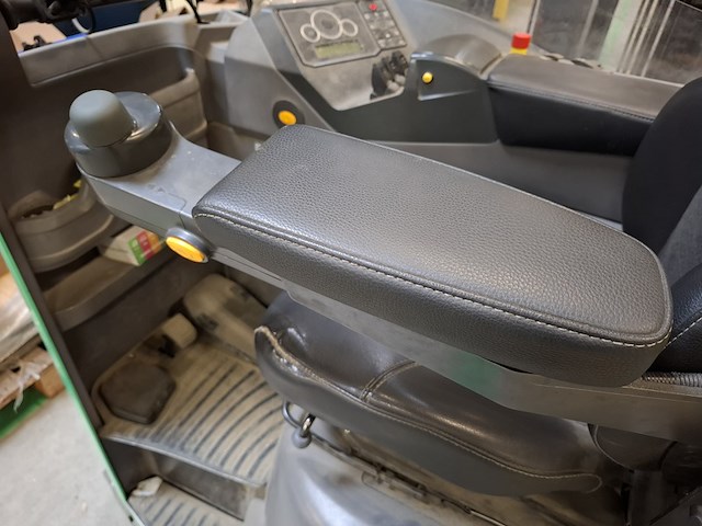 Reachtruck met gangpad geleiding, mitsubishi, thd13n3, 2022 - afbeelding 21 van  34