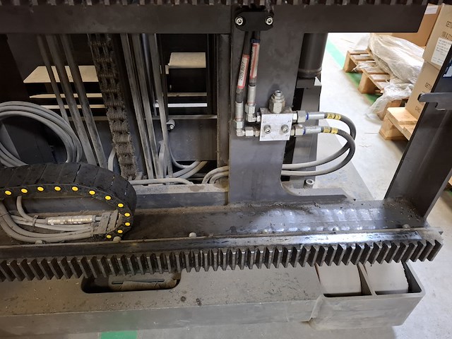 Reachtruck met gangpad geleiding, mitsubishi, thd13n3, 2022 - afbeelding 33 van  35