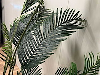 Real touch palm tree kunstplant (225cm hoog) - afbeelding 4 van  15