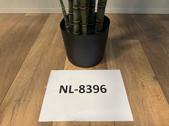 Real touch palm tree kunstplant (2x) (240cm hoog) - afbeelding 5 van  13