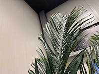 Real touch palm tree kunstplant (2x) (260cm hoog) - afbeelding 11 van  14