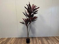 Real touch red draceana kunstplant (185cm hoog) - afbeelding 1 van  15