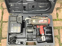 Rebartier rb398 betonvlechtmachine - afbeelding 2 van  2