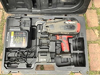 Rebartier rb398 betonvlechtmachine - afbeelding 3 van  4