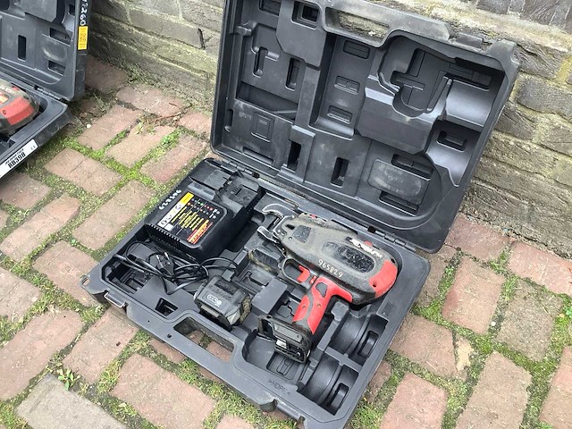 Rebartier rb398 betonvlechtmachine - afbeelding 4 van  4