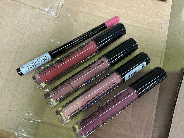 Rebel kiss - lip cosmetics (1430x) - afbeelding 1 van  5