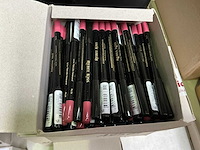 Rebel kiss - lip cosmetics (1650x) - afbeelding 3 van  4