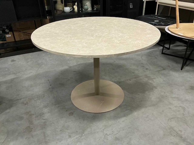 Rebellenclub eetkamertafel ø110xh74cm - afbeelding 1 van  3