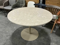 Rebellenclub lora eetkamertafel beige d110xh73cm