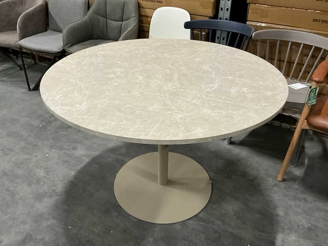 Rebellenclub lora eetkamertafel beige d110xh73cm - afbeelding 1 van  7