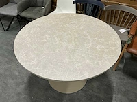 Rebellenclub lora eetkamertafel beige d110xh73cm - afbeelding 2 van  7