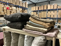 Rebellenclub/mellimello/dutchdecor/housenordic/etc sierkussens&hoezen (35x) - afbeelding 8 van  14