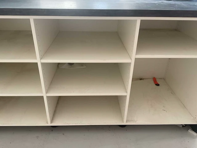 Receptie- en baliemeubel 180x145 cm - afbeelding 4 van  5