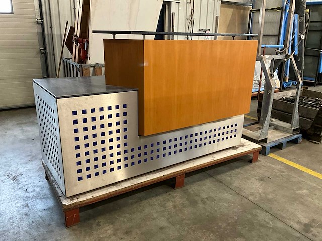 Receptie- en baliemeubel - afbeelding 1 van  5