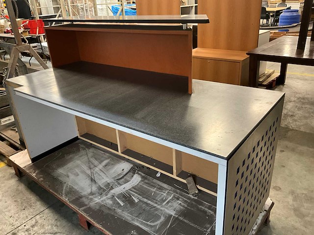 Receptie- en baliemeubel - afbeelding 3 van  5