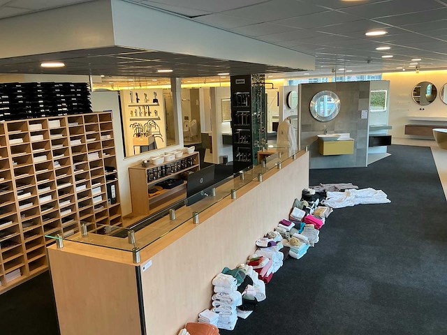 Receptie- en baliemeubel - afbeelding 4 van  11