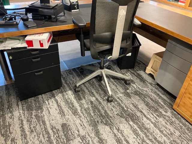 Receptie- en baliemeubel - afbeelding 4 van  14