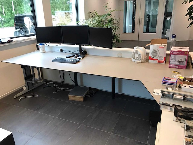 Receptie- en baliemeubel - afbeelding 8 van  10