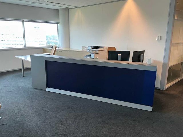 Receptie- en baliemeubel - afbeelding 1 van  8