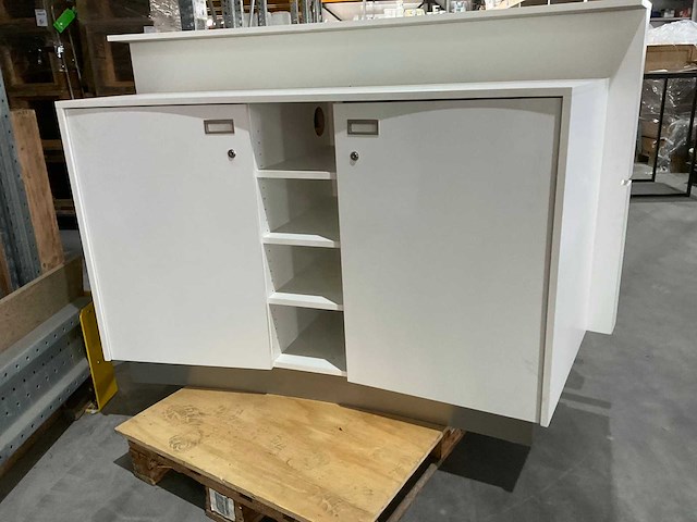 Receptiemeubel - afbeelding 2 van  2