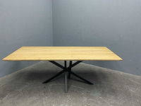Rechthoek eiken eetkamertafel 220 cm met onderstel spider - afbeelding 1 van  4