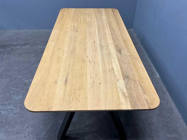Rechthoek eiken eetkamertafel 220 cm - afbeelding 3 van  6