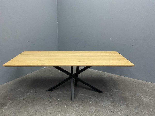 Rechthoek eiken eetkamertafel 220x100x76 cm met onderstel spider - afbeelding 1 van  4