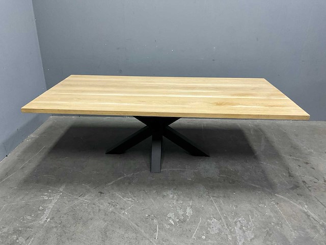 Rechthoek eiken eetkamertafel 240 cm - afbeelding 1 van  6