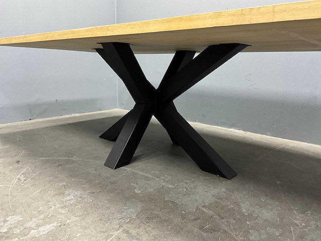 Rechthoek eiken eetkamertafel 240 cm - afbeelding 3 van  6