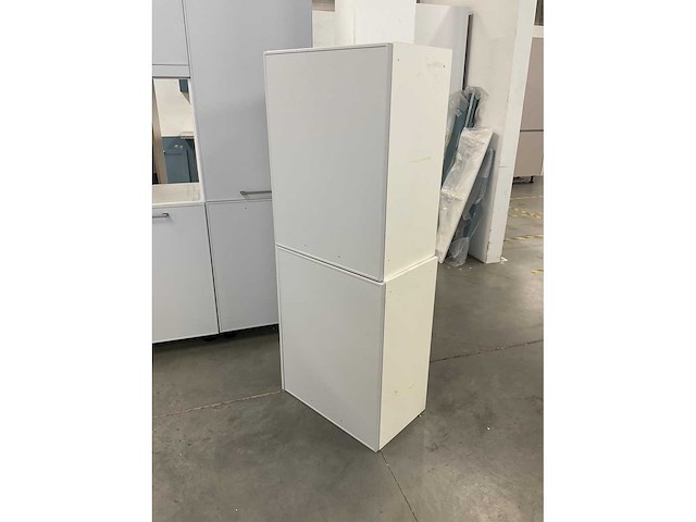 Rechtopgestelde showroomkeuken zonder werkblad - afbeelding 5 van  13