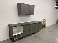 Rechtopgestelde showroomkeuken - afbeelding 3 van  10