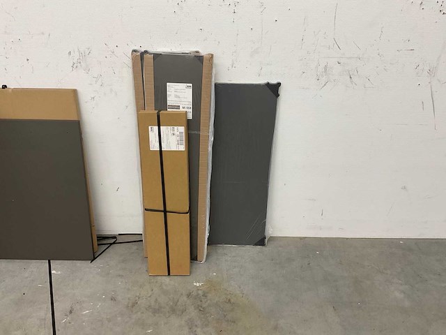 Rechtopgestelde showroomkeuken - afbeelding 8 van  10