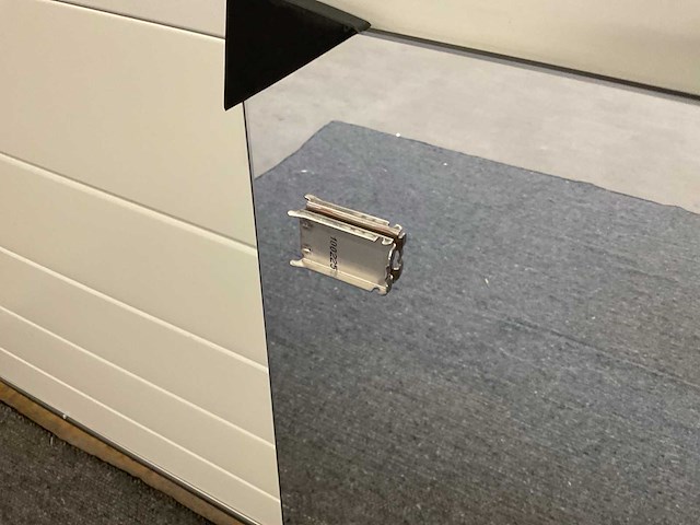 Rechts spiegelkast deur - afbeelding 2 van  2