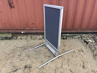 Reclame bord - afbeelding 1 van  2