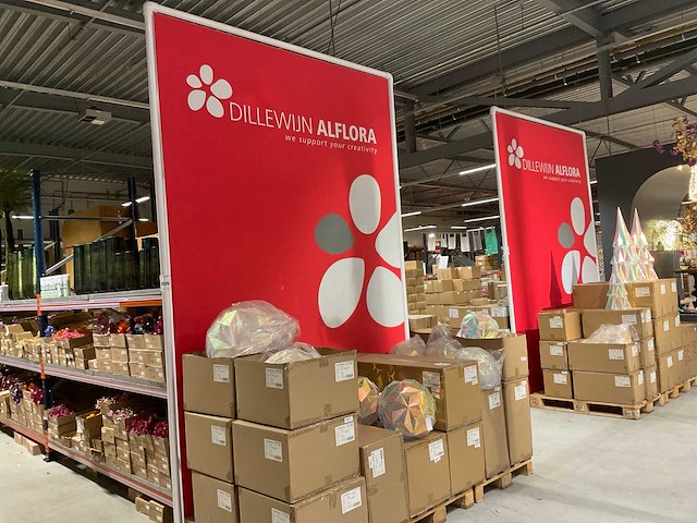 Reclame frame (3x) - afbeelding 1 van  9