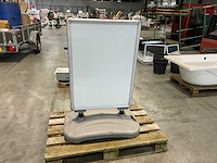 Reclame zuil - afbeelding 3 van  5