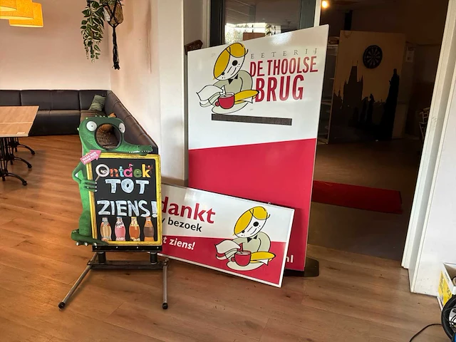 Reclameborden - afbeelding 1 van  3
