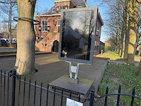 Reclamezuil met monitor - afbeelding 1 van  10