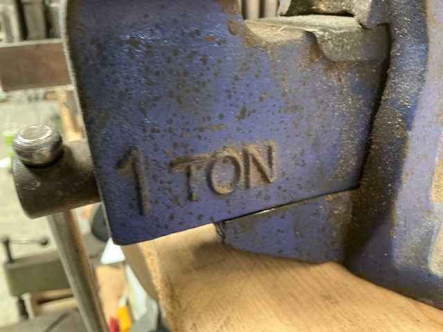 Record 1ton bankschroef - afbeelding 4 van  6