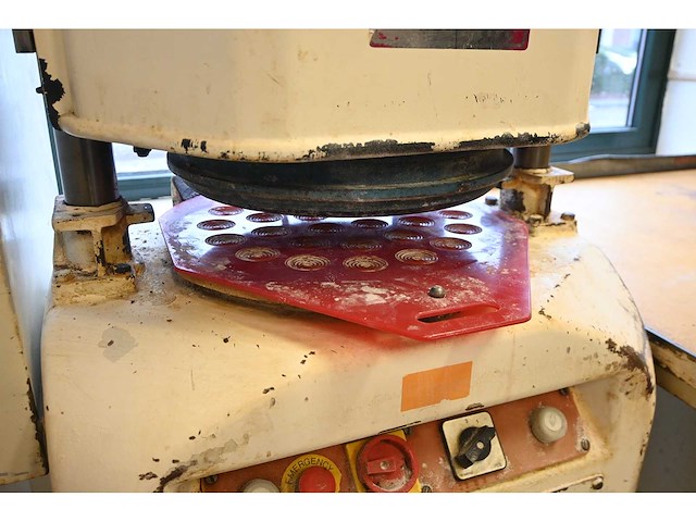 Record automat opbolmachine - afbeelding 4 van  5