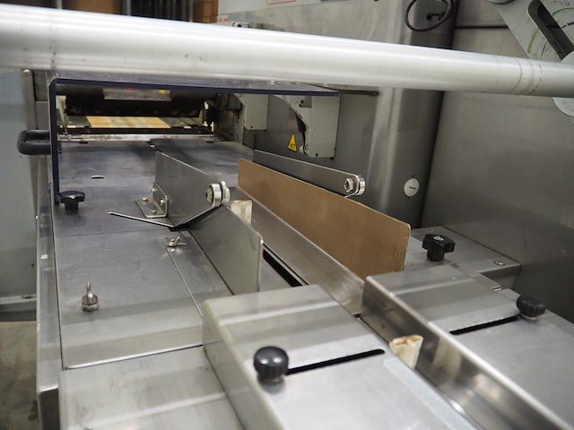 Record - afbeelding 2 van  18