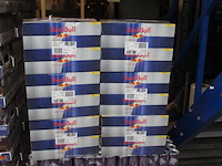 Red bull 144 blikken verpakt per twaalf met tht 6-2026. bod is inclusief 21,60 euro statiegeldwaarde - afbeelding 1 van  1