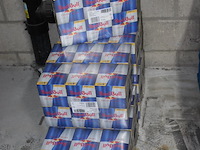 Red bull 240 blikken verpakt per vier met tht 1-2027. bod is inclusief 36,00 euro statiegeldwaarde - afbeelding 2 van  2