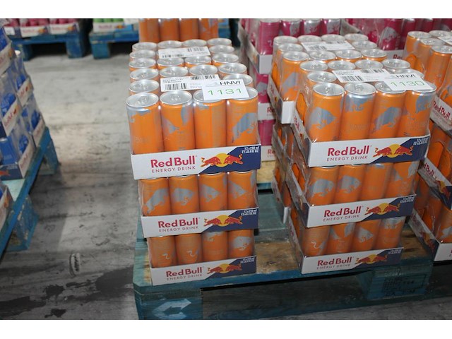 Red bull apricot 72 blikken met tht 9-2026. bod is inclusief 10,80 euro statiegeldwaarde - afbeelding 1 van  2