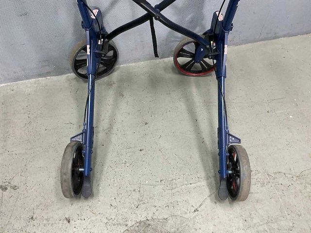Red-bull / days rollator (2x) - afbeelding 14 van  14