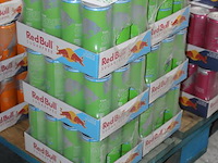 Red bull green edition curuba blikken met tht 4-2026.bod is inclusief 10,80 euro statiegeldwaarde - afbeelding 2 van  2