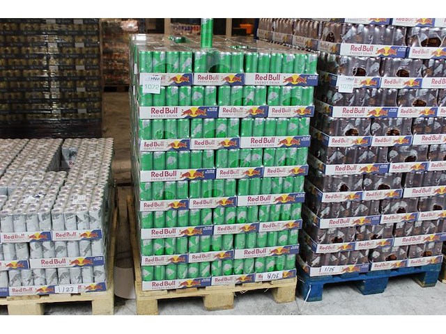 Red bull green edition kaktusfrucht 2304 blikken met tht 8-2026. - afbeelding 1 van  2