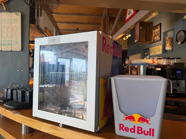 Red bull koelkast - afbeelding 2 van  6