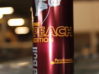 Red bull peach edition 2880 blikken. tht 1-26. bod is inclusief 432 euro statiegeldwaarde - afbeelding 2 van  2